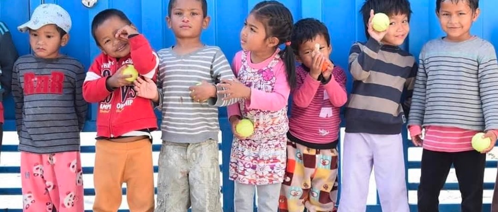 Geld inzamelen | Extra's voor de kindjes in Nepal. | Doneeractie