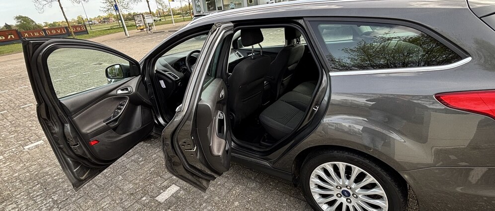 Geld inzamelen | Kapotte auto vervangen | Doneeractie