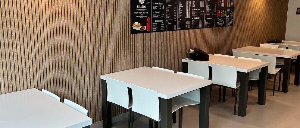 Geld inzamelen | Help ons De Lunchbox redden samen kunnen we een nieuwe start maken | Doneeractie