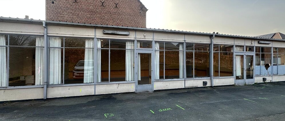 Geld inzamelen | Geef jongeren rond Pajottegem de ruimte om te creëren en te leren | Doneeractie