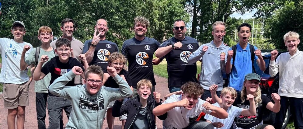 Geld inzamelen | Sparta Nijkerk O15 7 naar Lommel | Doneeractie
