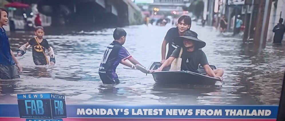 Geld inzamelen | Help Thailand voor de ergste overstromongen | Doneeractie