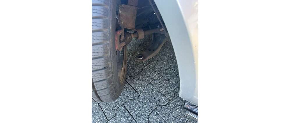 Geld inzamelen | Met spoed auto nodig | Doneeractie