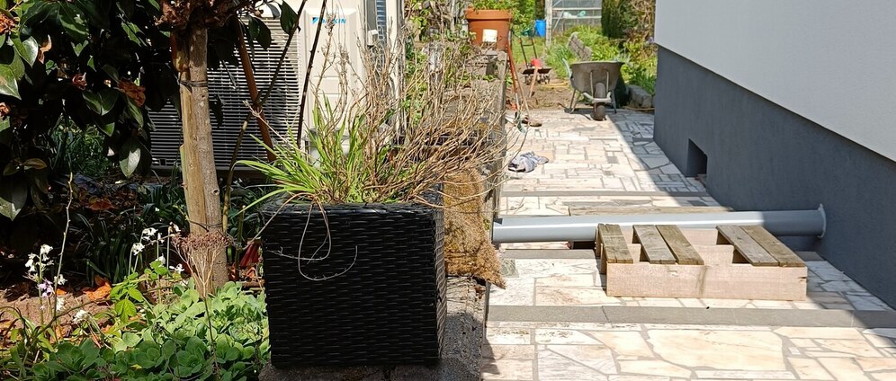 Geld inzamelen | Renovatie terras tuinpad | Doneeractie